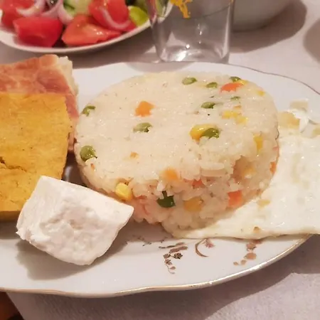 Ensol Nocleg ze śniadaniem *